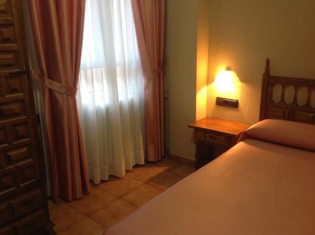 Hostal Argentino Bejar Exterior photo