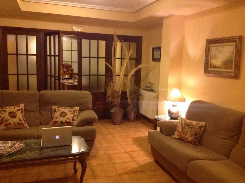 Hostal Argentino Bejar Exterior photo